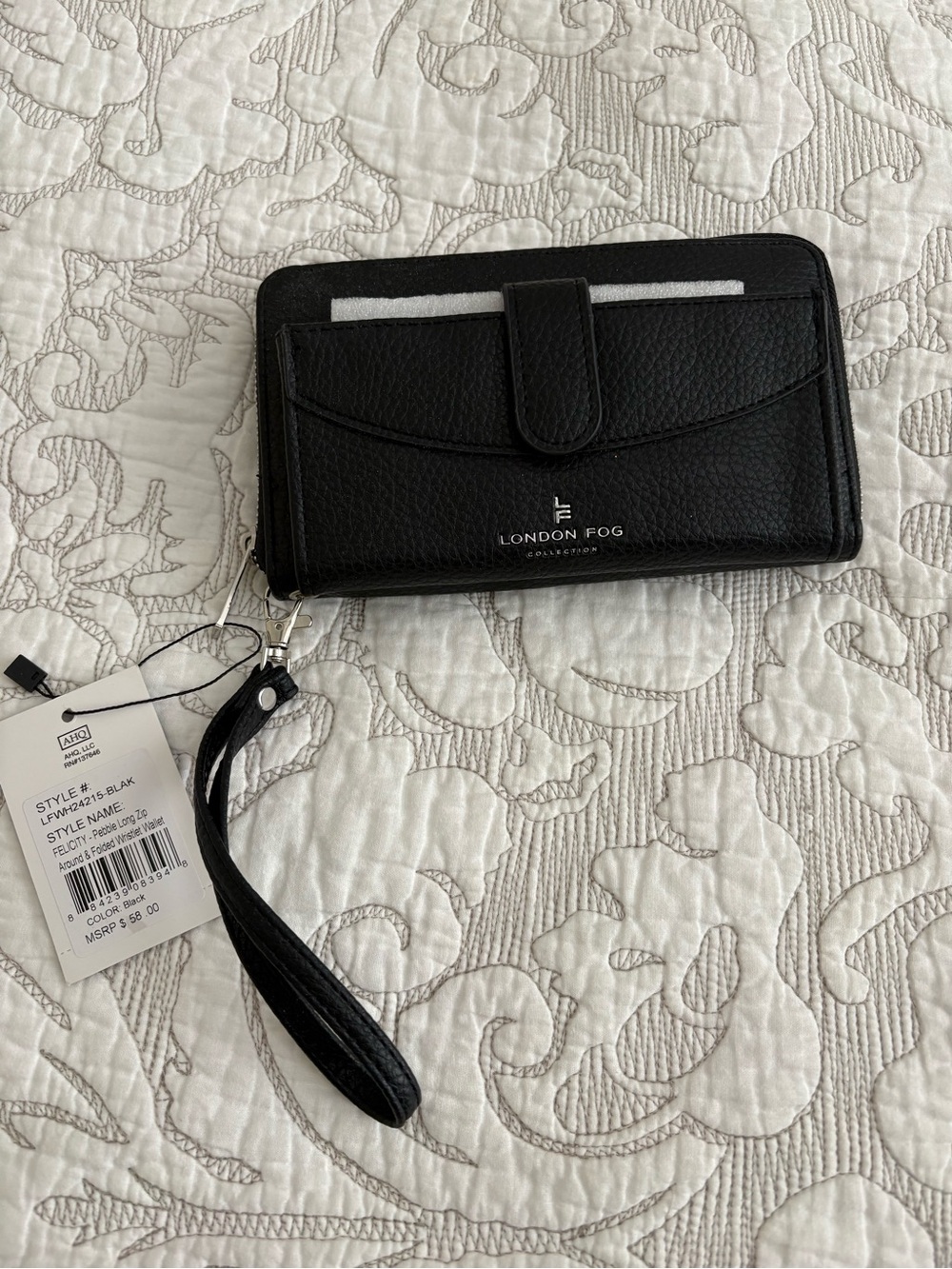 London Fog Black Pebble Leather Wristlet Phone Wallet